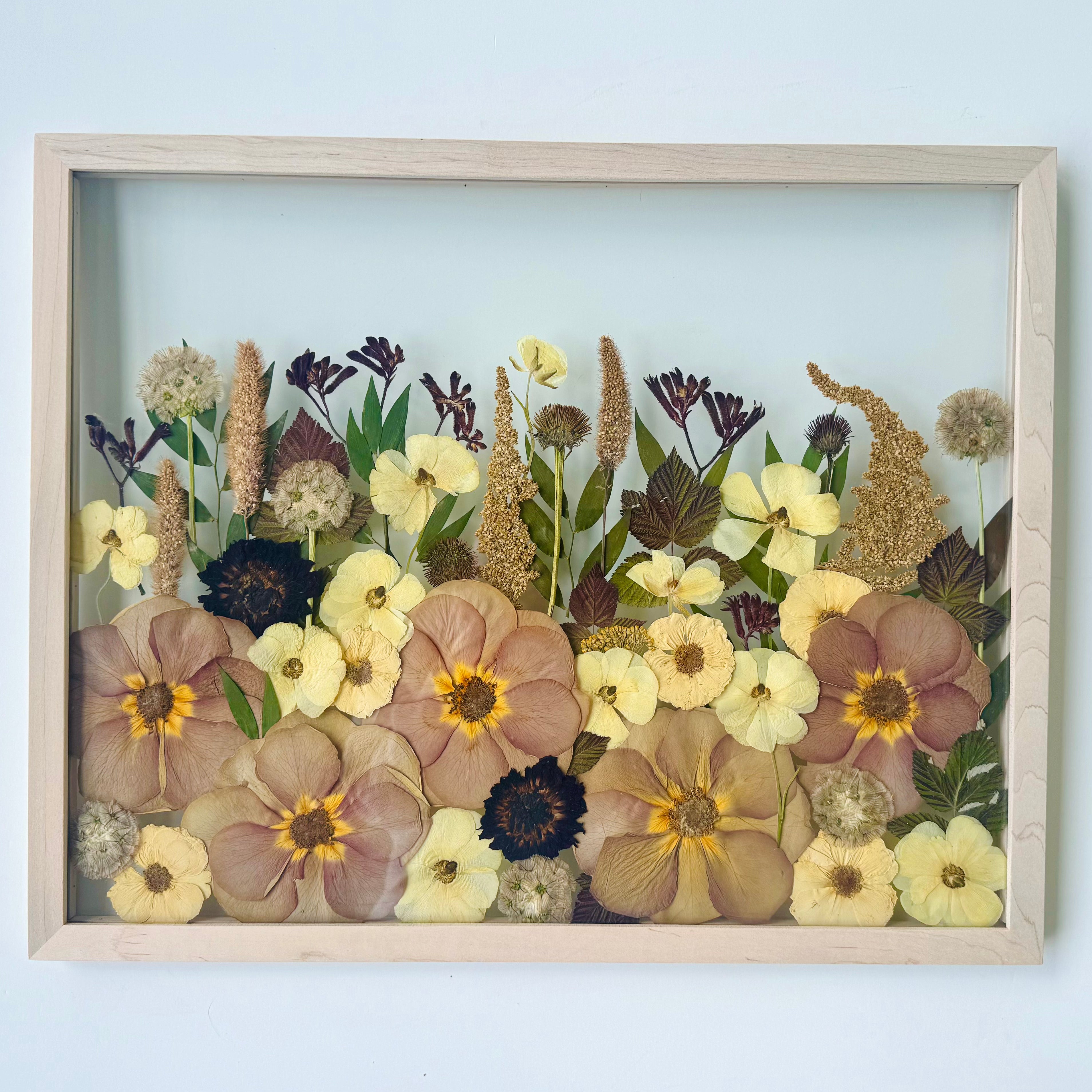 16x20 Frame – Peachy Petals